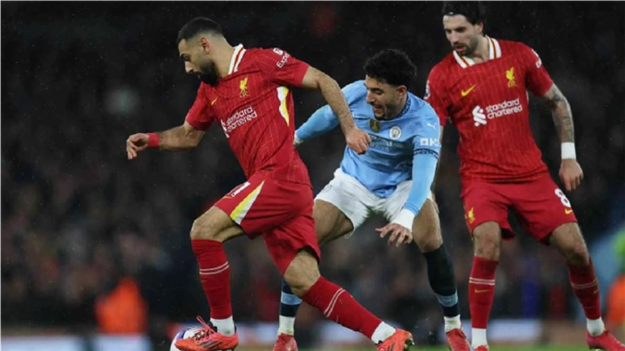 قنوات ناقلة لمباراة مانشستر سيتي وليفربول اليوم.. اضبط التردد وشاهد مباشر